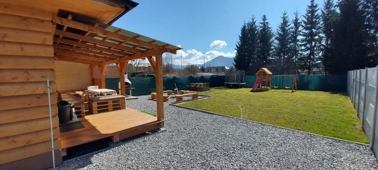Chata Baska Na Liptove S Vlastnym Dvorom Liptovsky Mikulas Exterior photo